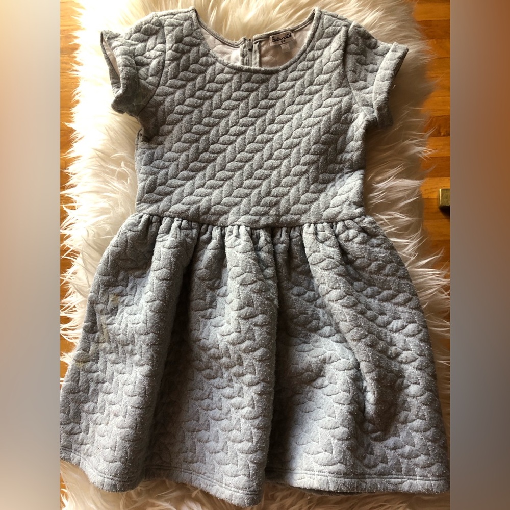 Splendid light grey leaf leaves dress